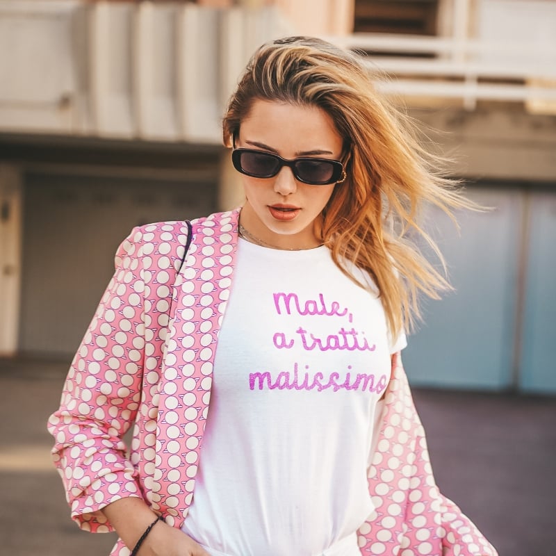 Hiconika | L'unico grossista B2B online, specializzato in T-shirt e felpe