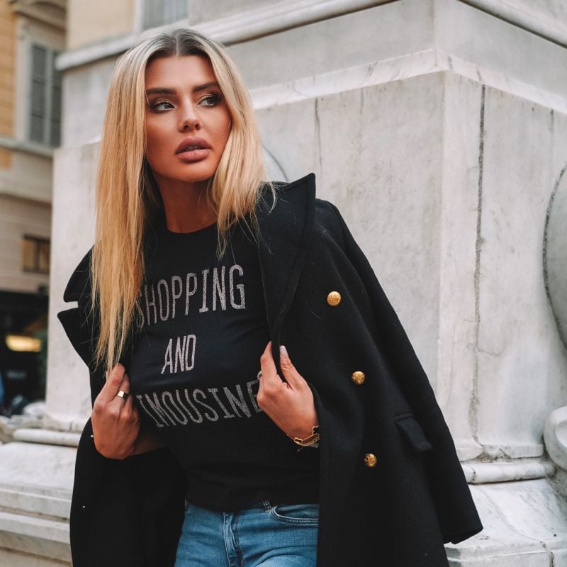 Hiconika | L'unico grossista B2B online, specializzato in T-shirt e felpe