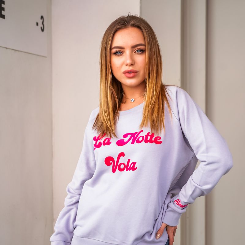 Hiconika | L'unico grossista B2B online, specializzato in T-shirt e felpe