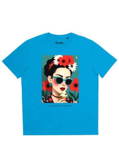 T-shirt donna More con la stampa di Frida Kahlo e la scritta "chic without effort" – SMD14
