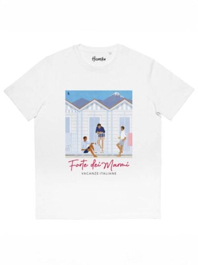 T-shirt uomo More con la stampa di persone in vacanza a mare e la scritta "Forte dei marmi, vacanze italiane" – SMU23