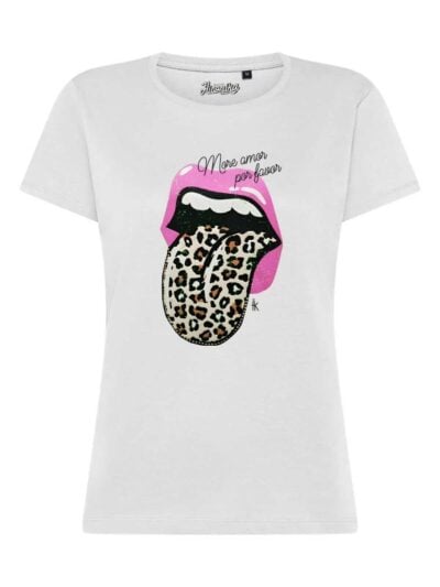 T-Shirt donna Lady 2.0 con la stampa di una linguaccia animalier e la scritta “More amor por favor” – TW045