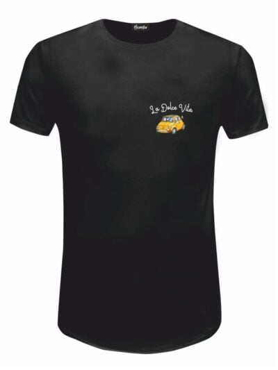 Pacchetto Stock: 15 T-shirt uomo nere Urban con la stampa di un’automobile e la scritta “La Dolce Vita” in patch a rilievo lato cuore - STOCK49
