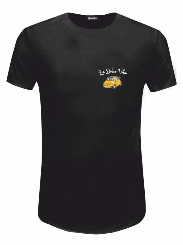 Pacchetto Stock: 15 T-shirt uomo nere Urban con la stampa di un’automobile e la scritta “La Dolce Vita” in patch a rilievo lato cuore - STOCK49