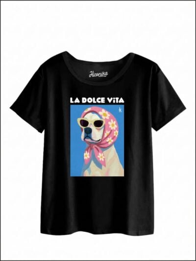 Pacchetto Stock: 11 T-shirt donna nere Formosa con un cane fashion e la scritta “La Dolce Vita” in patch a rilievo - STOCK58