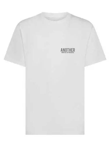 T-shirt uomo Ryder con stampa sulle spalle di una vespa e la scritta "another winter in paradise" lato cuore – TM064 - immagine 2